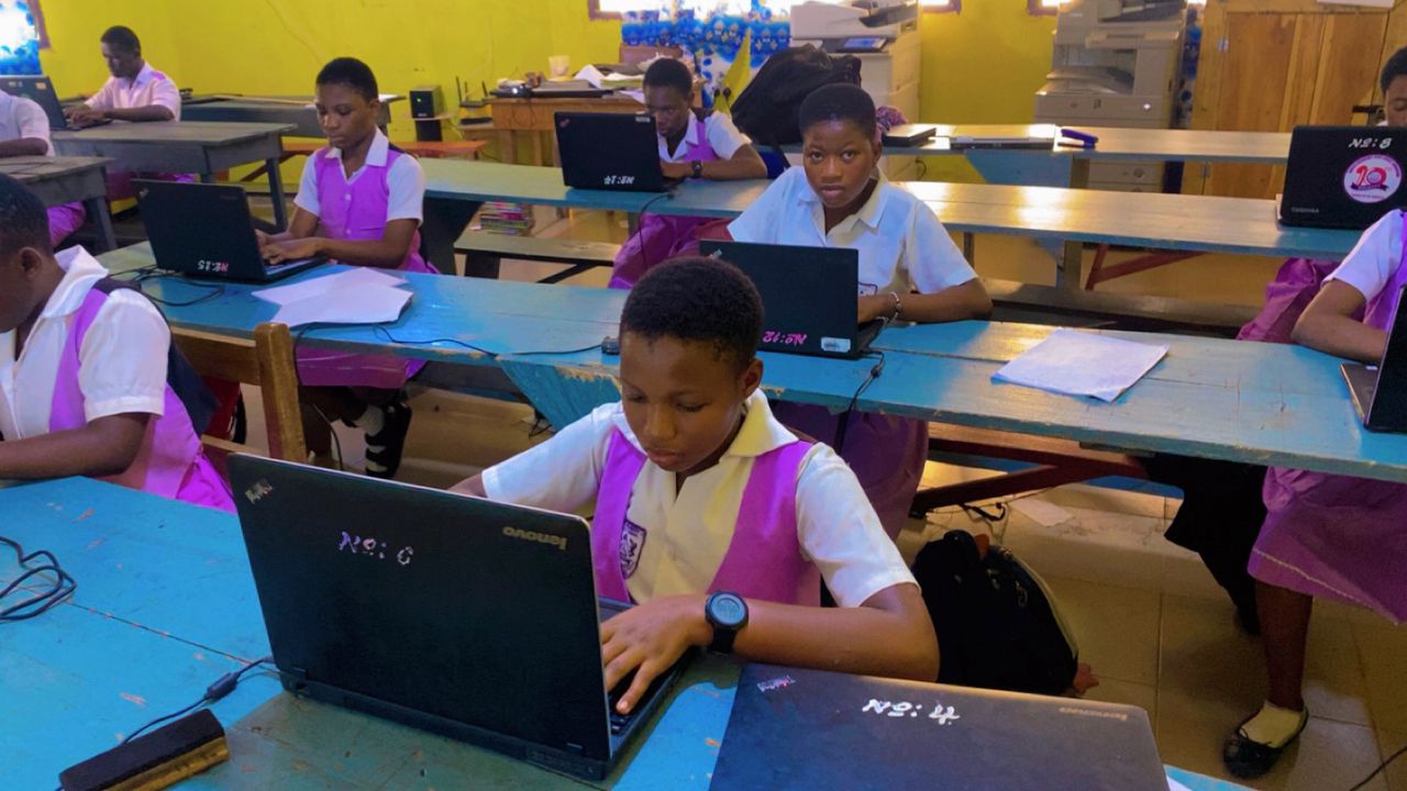 Computing Lesson - JHS 1-8